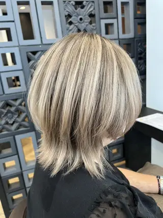 ミディアム fiti 港南台店のヘアスタイル