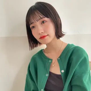 ショート 無料カットモデル/ センターパート/横浜のヘアスタイル
