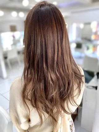 セミロング カラー パーマ ヘアアレンジ メンズ ネイル マツエク・マツパ 20代半ば上質なへア ケア 髪質改善 大西のヘアスタイル