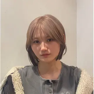 ショート カラー hair salon 束sok所属・ナホ/ハイトーン/ ショートカットモデルのヘアスタイル