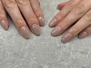 ネイル 二見 晴香のネイルデザイン