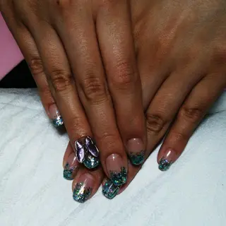 ネイル リラクゼーション＆ネイル仙殊~センジュ~所属・senju 　のネイルデザイン