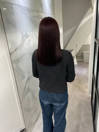 セミロング soigné 表参道【ソワネ】所属・🖱️透明感カラー ×髪質改善Rikyuのヘアスタイル