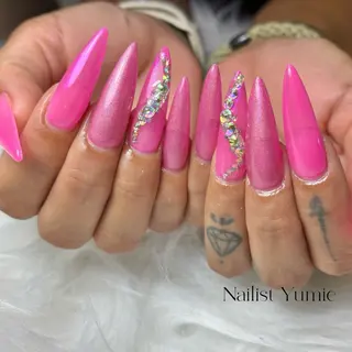 ネイル Setsalon Churaku Nailist Yumie所属・【沖縄市安慶田】 🤍Yumieのネイルデザイン