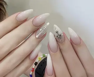 ネイル na naのネイルデザイン