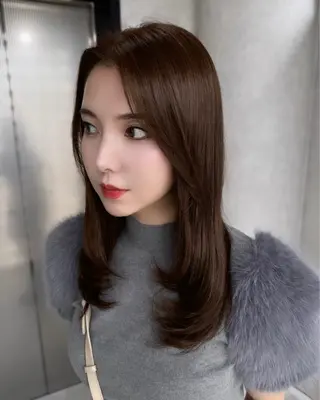 セミロング 梅田トレンドレイヤー RISA🎀💕のヘアスタイル