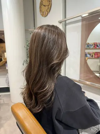 ロング 水口 莉央のヘアスタイル