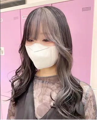 ロング 艶髪 🦋CON🦋のヘアスタイル