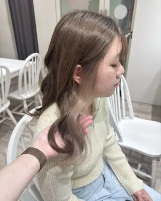 ロング カラー himawari♡ 柔らかいカラーのヘアスタイル