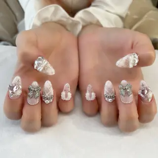 ネイル 💎🐰 saki. m 🐰💎のネイルデザイン