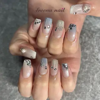 ネイル freenu nail【24H】のネイルデザイン