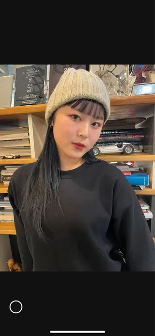 ロング カラー BRIDGE所属・透明感カラー/パーマ hitomiのヘアスタイル