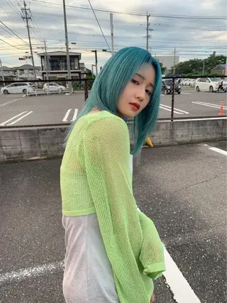 ロング ショート／ボブ／柳津 いくらまゆのヘアスタイル