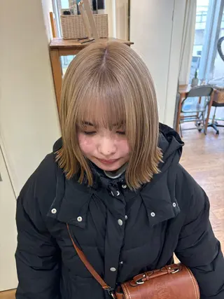 ミディアム カラー Rinon所属・沖 真琴のヘアスタイル