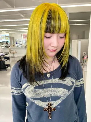 セミロング 丸山 純奈のヘアスタイル