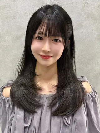 ロング Londnaitre MAHOのヘアスタイル