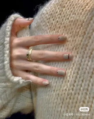 ネイル 水野 小雪のネイルデザイン