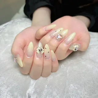 ネイル Airis所属・Airis aiのネイルデザイン