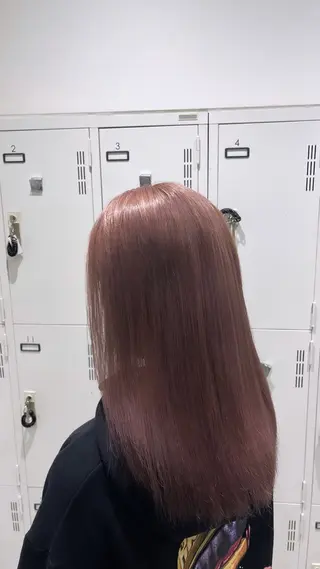 ミディアム omocha umiのヘアスタイル