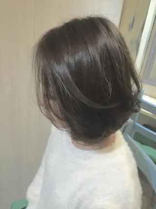 カラー 嶋村夏実🌼レイヤー 🌸白髪ぼかしのヘアスタイル
