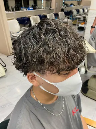 パーマ メンズ 🌴パーマオタク🌴 長谷川　諒佑🌈のヘアスタイル