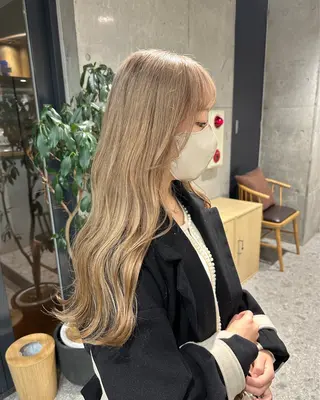 セミロング ︎🤎W color MIYU‎🤎のヘアスタイル