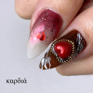 ネイル καρδιά -ｶﾙﾃﾞｨｱ-のネイルデザイン