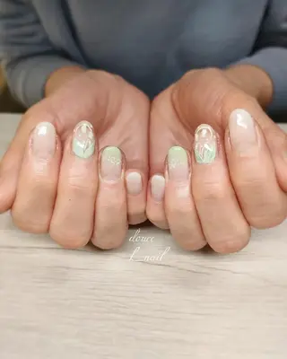 ショート ネイル douceknail所属・本厚木南口 徒歩3分のネイルデザイン