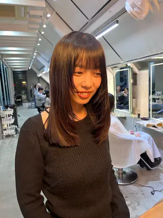 セミロング レイヤーくびれヘア アレンジmanakaのヘアスタイル