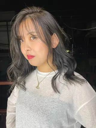 ロング カラー 🎵ぷる艶ハイトーン 柔らかヘア🍅まあやのヘアスタイル