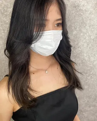 ロング カラー UNDER vr 【アンダーバー】のヘアスタイル