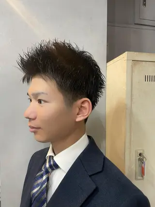 ショート カラー メンズ アイブロウ メンズNO.1口コミ 高評価🟡三澤拓海✅のヘアスタイル