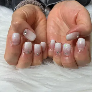 ネイル 西浦 早稀のネイルデザイン