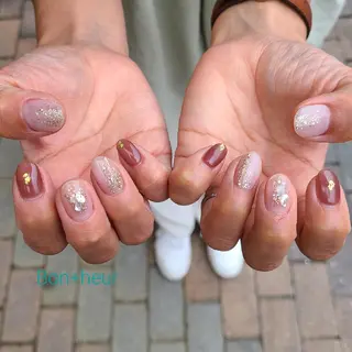 ネイル 宮口 紗子のネイルデザイン