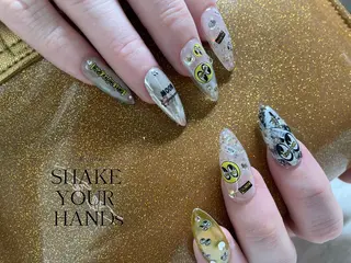 ネイル ネイルスタジオ シェイクユアハンズのネイルデザイン