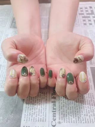 ネイル 森山 舞のネイルデザイン