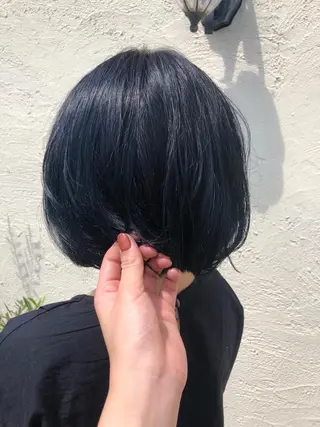 カラー ヤナギウチ エリカのヘアスタイル
