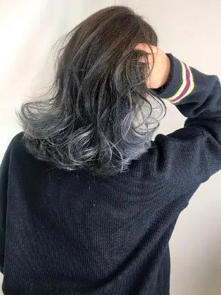 ロング カラー 冨岡 千尋のヘアスタイル