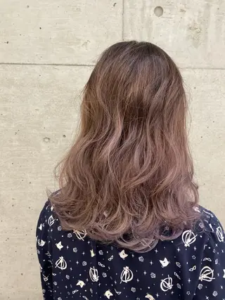 ロング カラー 大栗 佑也  髪質改善のヘアスタイル