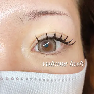 マツエク・マツパ UON【ウオン】所属・まつげとまゆげ UON《ウオン》のマツエク・マツパデザイン