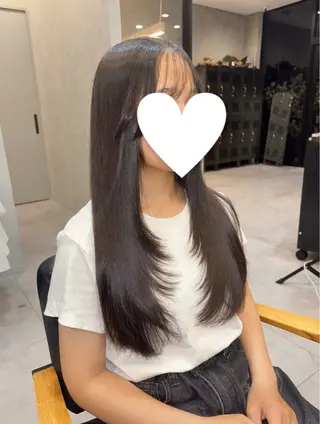 ロング 水野 志保のヘアスタイル