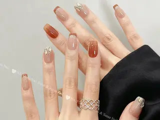 ネイル 🦋 Queenieのネイルデザイン