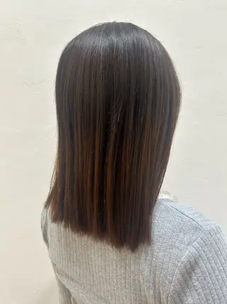 ミディアム 飯島 有純のヘアスタイル