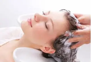 セミロング SALOWIN銀座VORT所属・小林 佳祐のヘアスタイル