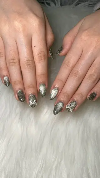 ネイル 黒川 実祐のネイルデザイン