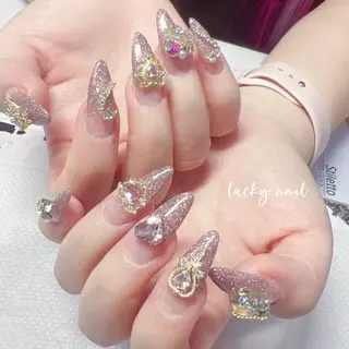 ネイル ラッキーネイルサロン 西川口東口店のネイルデザイン