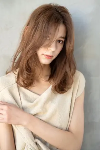 セミロング HAVANA MIZUKIのヘアスタイル