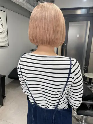 ショート 🌸インナーカラー 🌸藤井春華のヘアスタイル