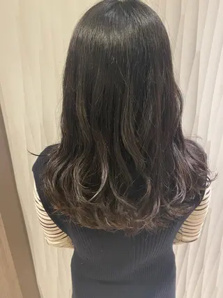 セミロング 大倉 未波のヘアスタイル