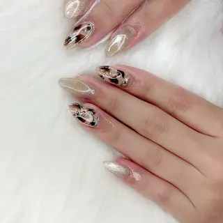 ネイル nailsalon Apis所属・Apis manakaのネイルデザイン